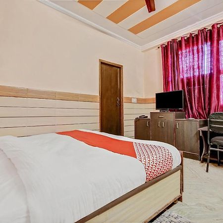 Oyo Park View Guest House Near Edm Mall Nova Deli Exterior foto