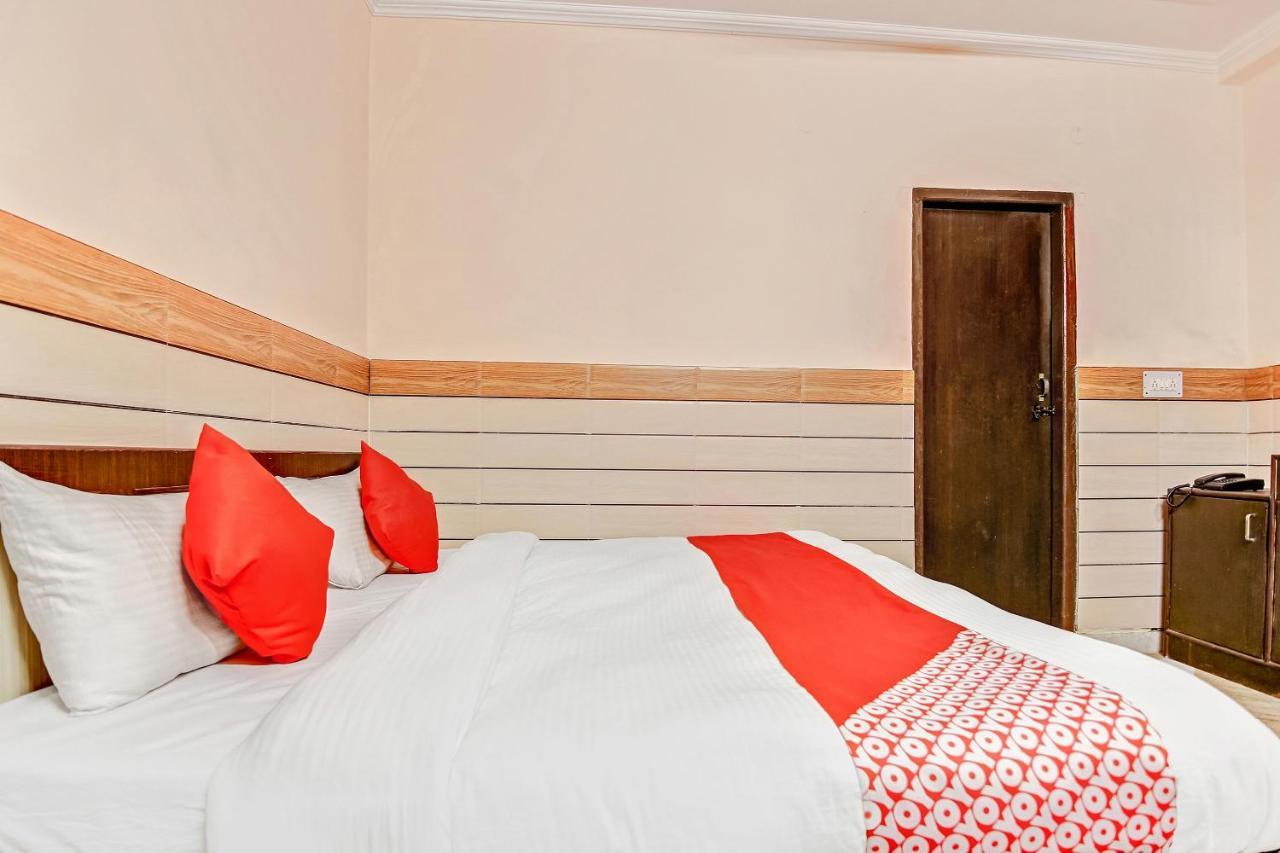 Oyo Park View Guest House Near Edm Mall Nova Deli Exterior foto
